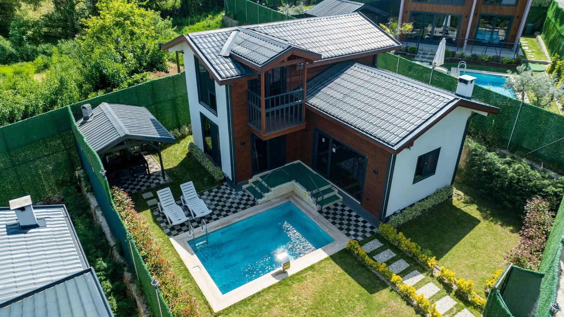 Sapanca Mahmudiye'de Sakin Konumda, Özel Havuzlu, 2+1 Villa görsel 1