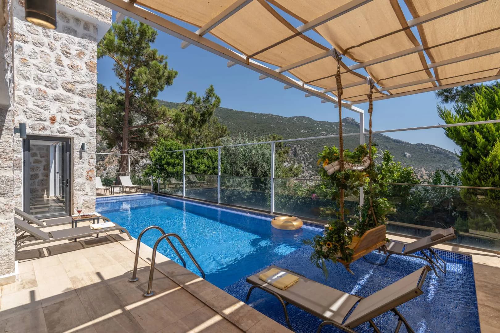 Kaş İslamlar'da Doğa İle İç İçe, Kapalı Havuzlu, Ferah Villa görsel 2