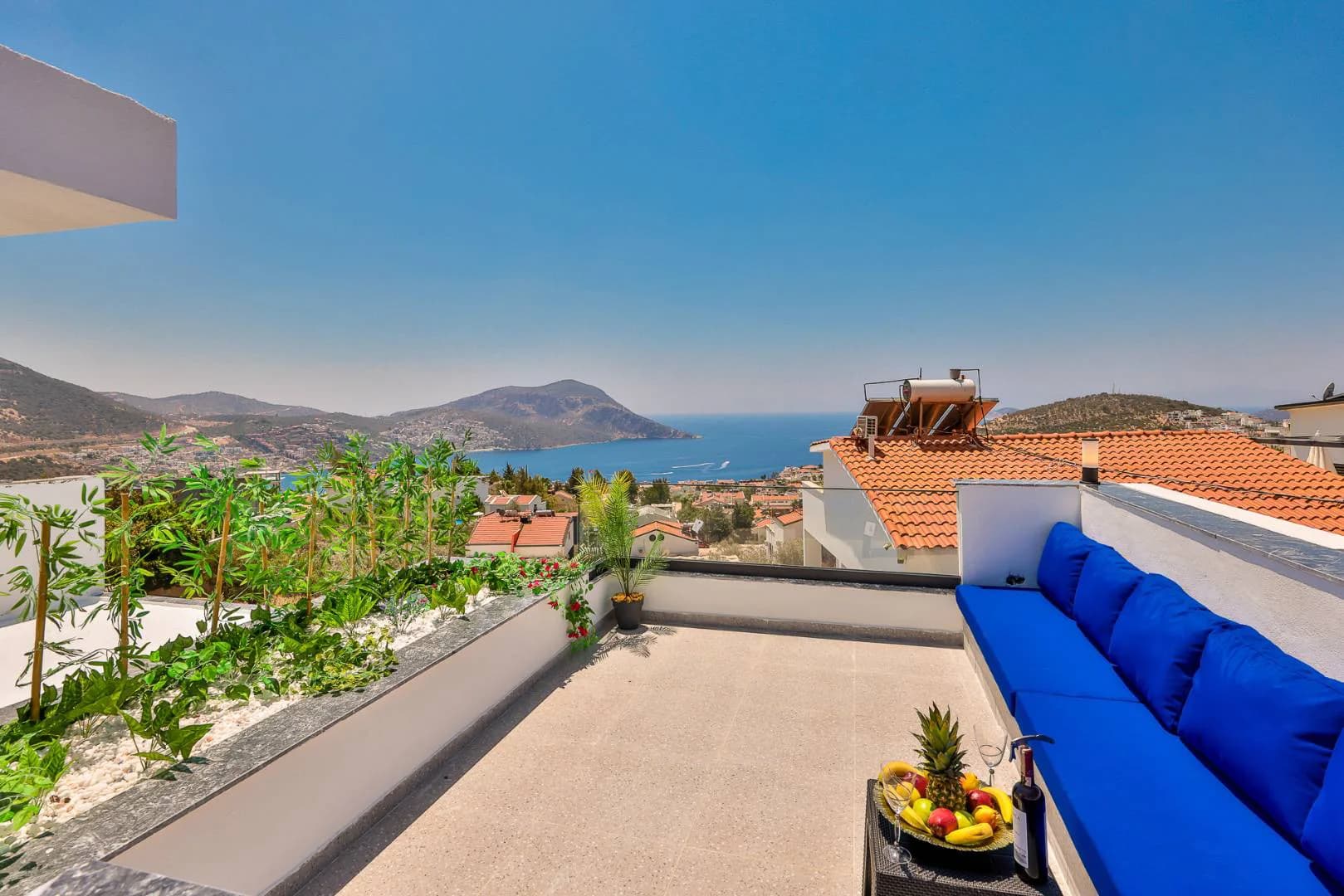 Kaş Kalkan'da Enfes Deniz Manzaralı, Özel Havuzlu, 4 Kişilik Villa görsel 1