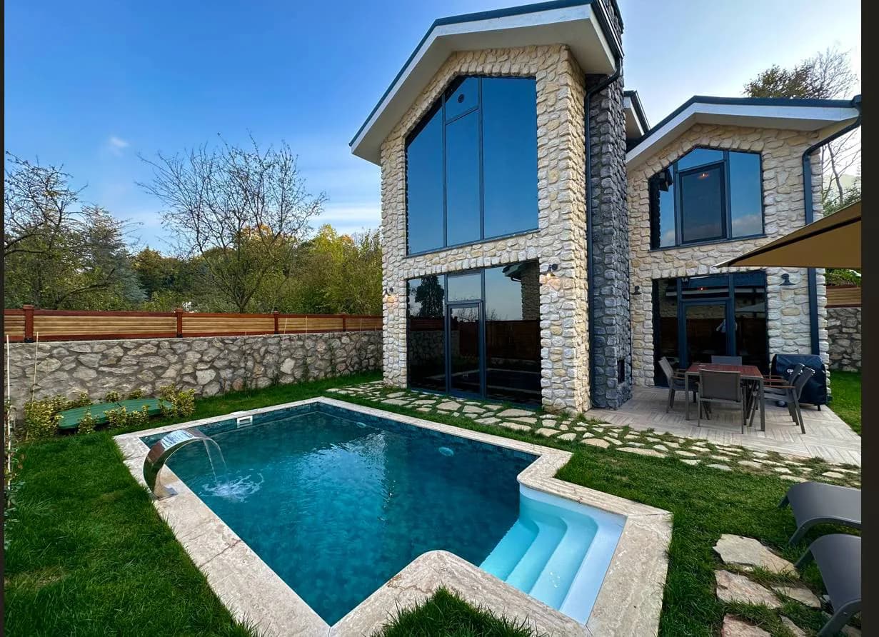 Sapanca Yanık'ta Muhteşem Doğada, Özel Havuzlu, Hamamlı Villa görsel 3