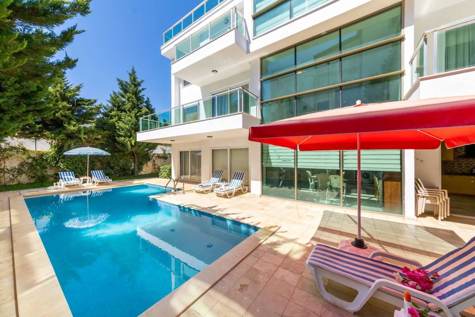 Kaş Kalkan'da Muhteşem Deniz Manzaralı, Özel Havuzlu, 6+1 Villa görsel 3