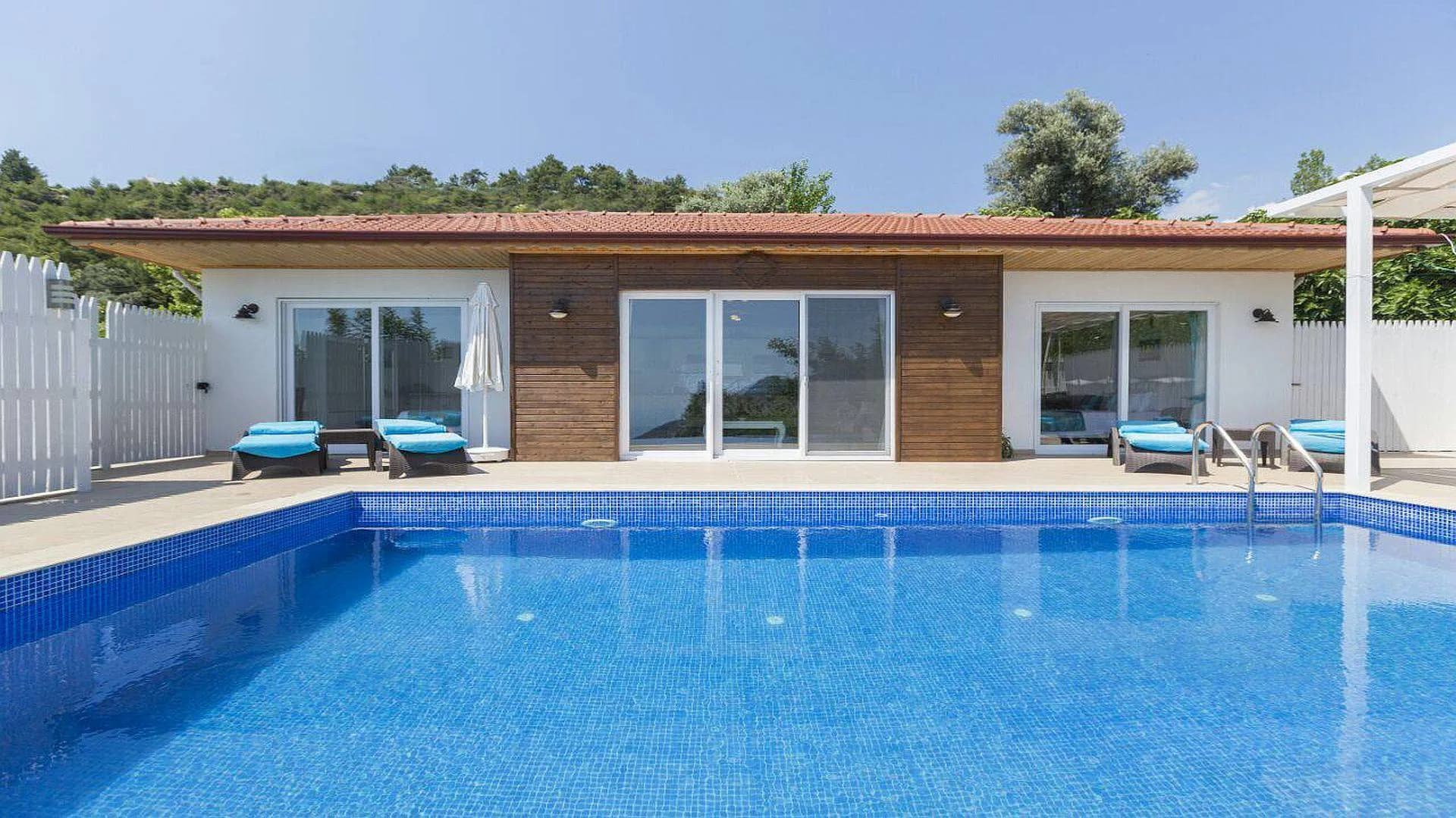 Kaş İslamlar'da Yemyeşil Doğada, Özel Havuzlu, Kiralık Villa görsel 2