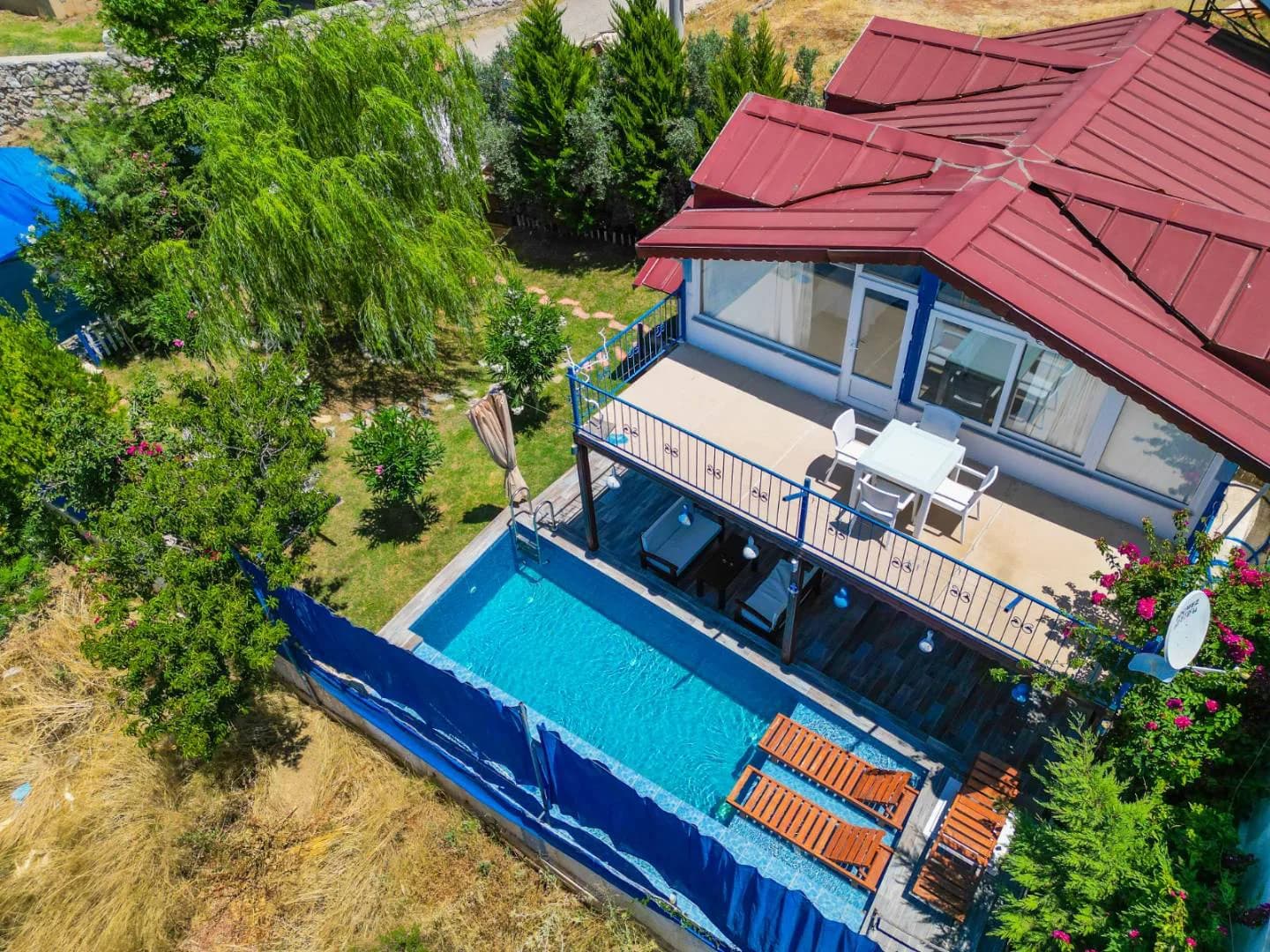 Fethiye Karaçulha'da Minimal Tasarımlı, Özel Havuzlu, Tatil Villası görsel 1