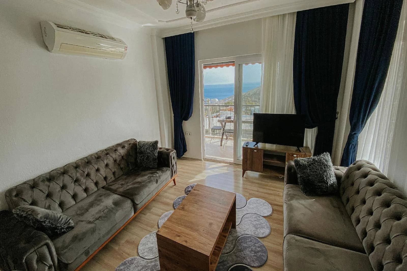 Kaş Akbel'de Merkeze Yakın, 4 Kişilik, 2+1 Apart görsel 2