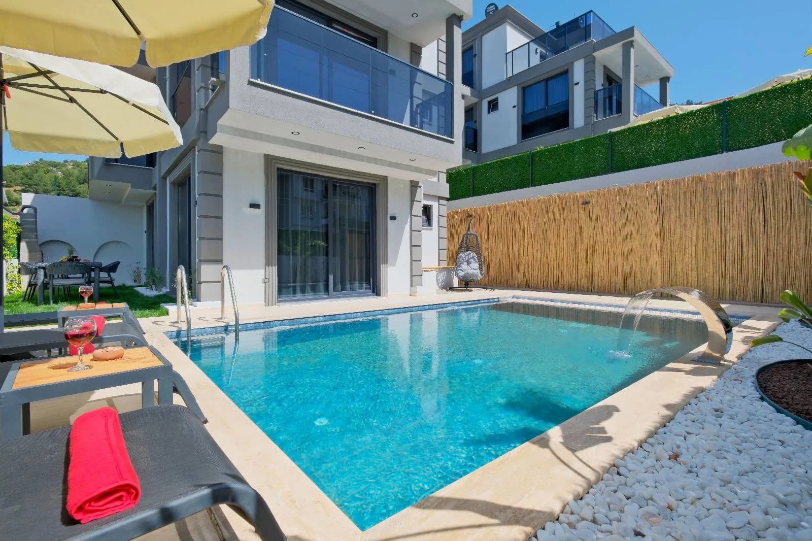 Fethiye Patlangıç'ta Doğayla Baş Başa, Özel Havuzlu, 3+1 Villa görsel 2