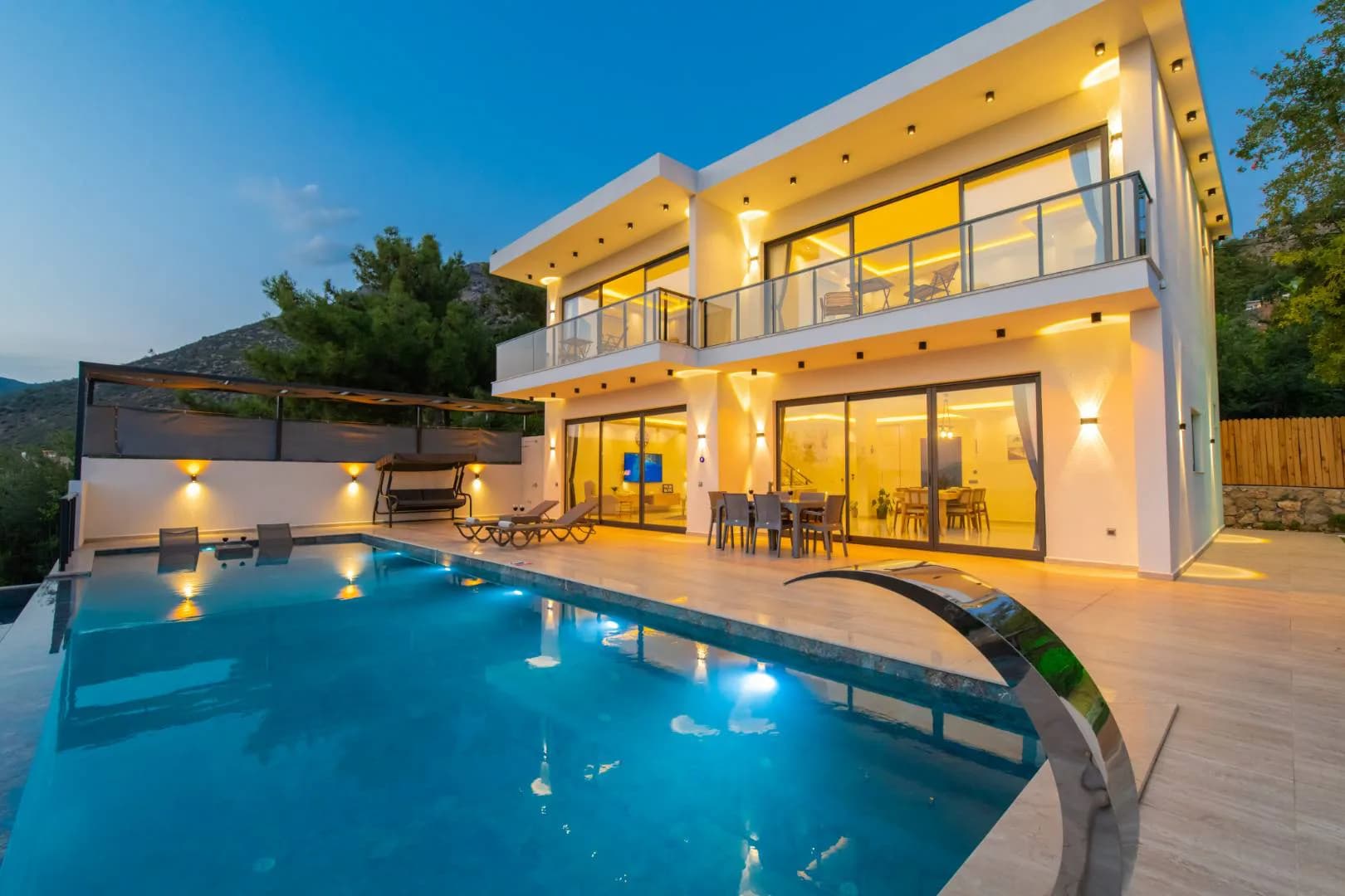 Kaş Üzümlü'de Şehirden Uzakta, Özel Havuzlu, Lüks Villa görsel 1