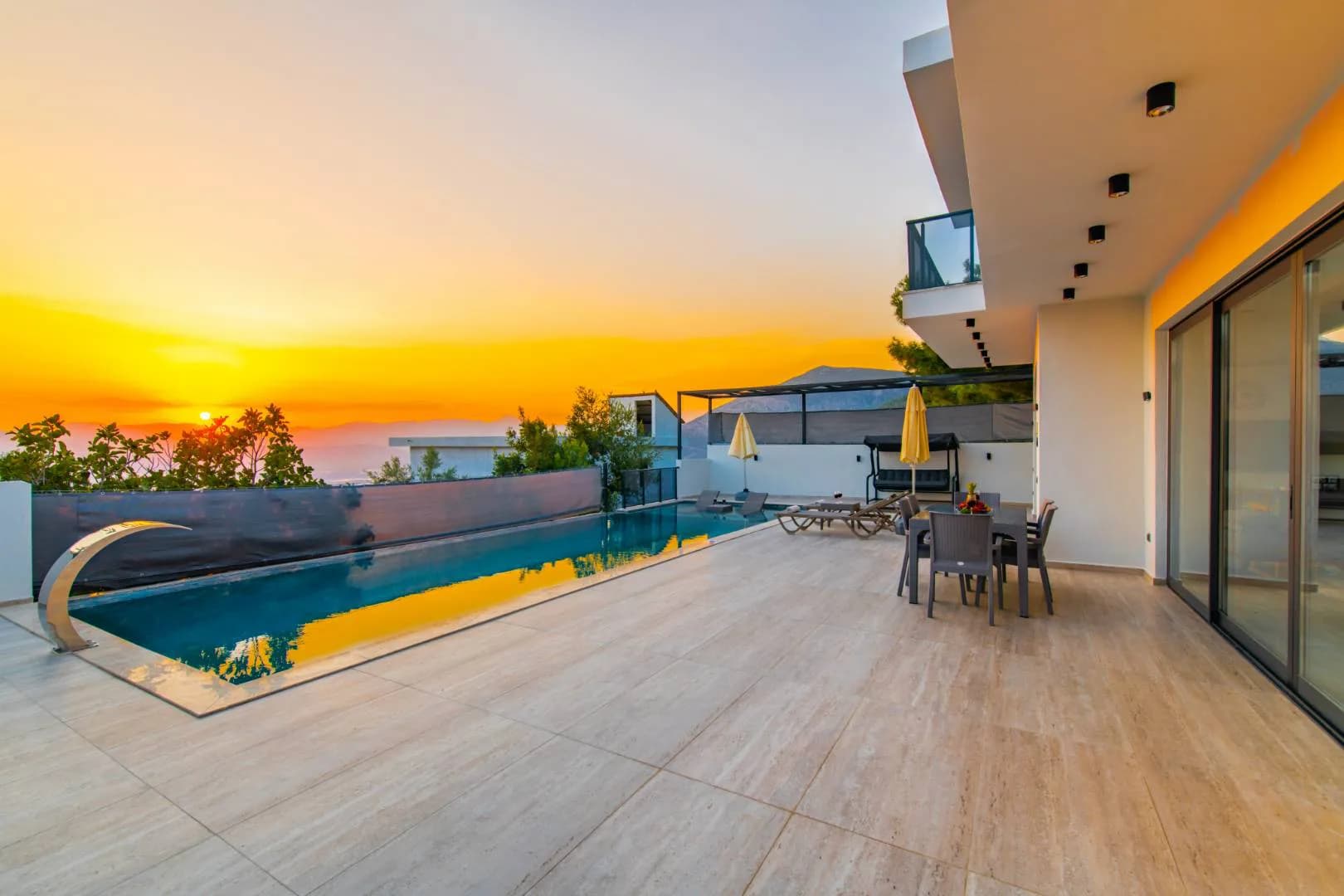 Kaş Üzümlü'de Şehirden Uzakta, Özel Havuzlu, Lüks Villa görsel 2