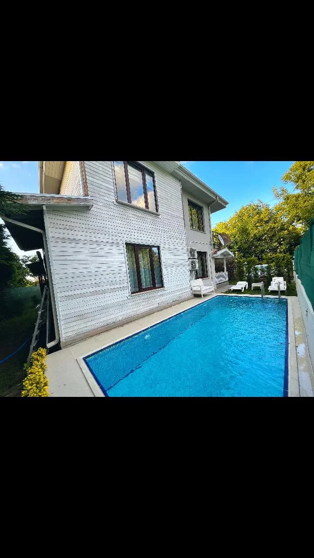 Sapanca Soğuksu'da Elverişli Konumda, Geniş Bahçeli, Kiralık Villa görsel 1