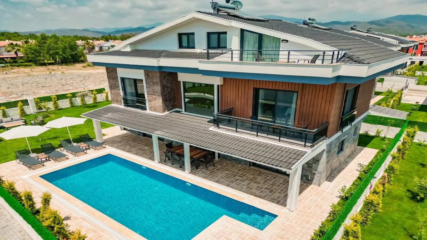 Fethiye Kargı'da Plaja Yakın Konumda, Özel Havuzlu, Lüks Villa görsel 3