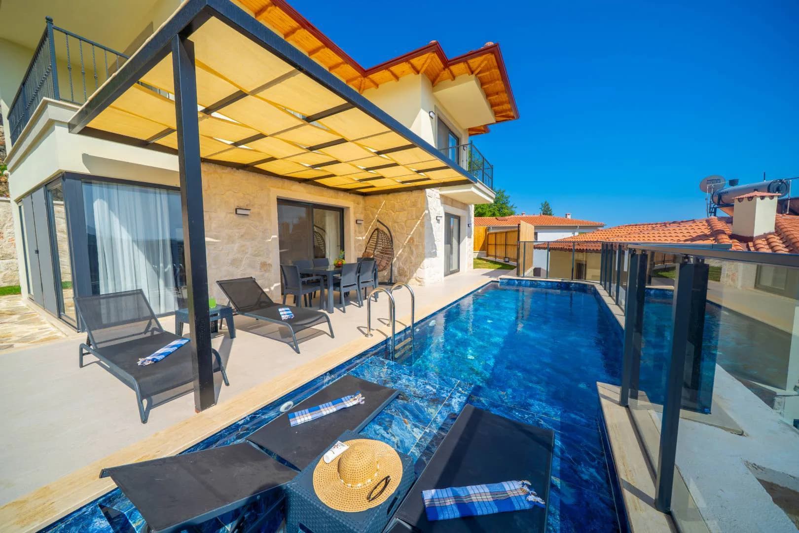 Kaş Çukurbağ'da Huzurlu Doğada, Özel Havuzlu, Jakuzili Villa görsel 1