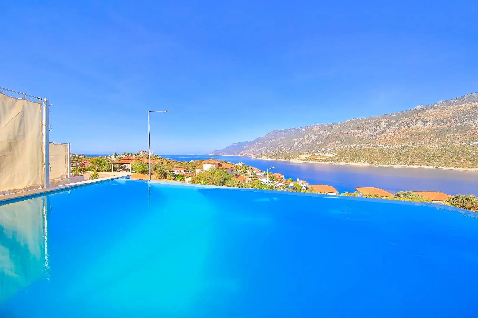 Kaş Andifli'de Enfes Deniz Manzaralı, Sonsuzluk Havuzlu, Modern Villa görsel 1