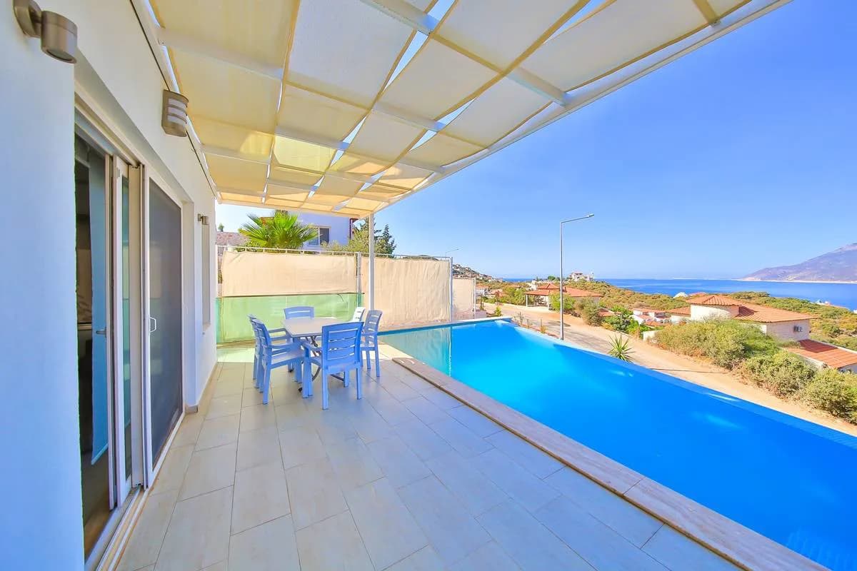 Kaş Andifli'de Enfes Deniz Manzaralı, Sonsuzluk Havuzlu, Modern Villa görsel 3