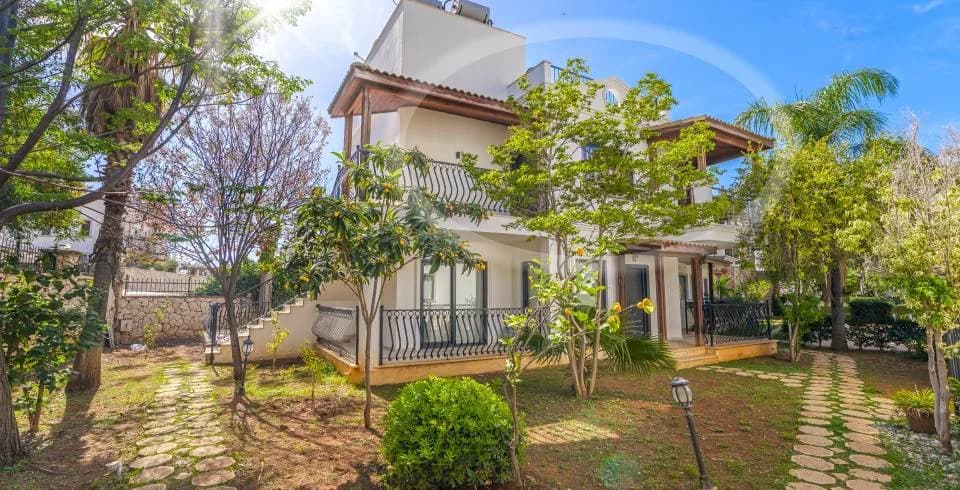 Kaş Kalkan'da Yeşillikler İçerisinde, Ortak Havuzlu, Dubleks Tatil Evi görsel 1