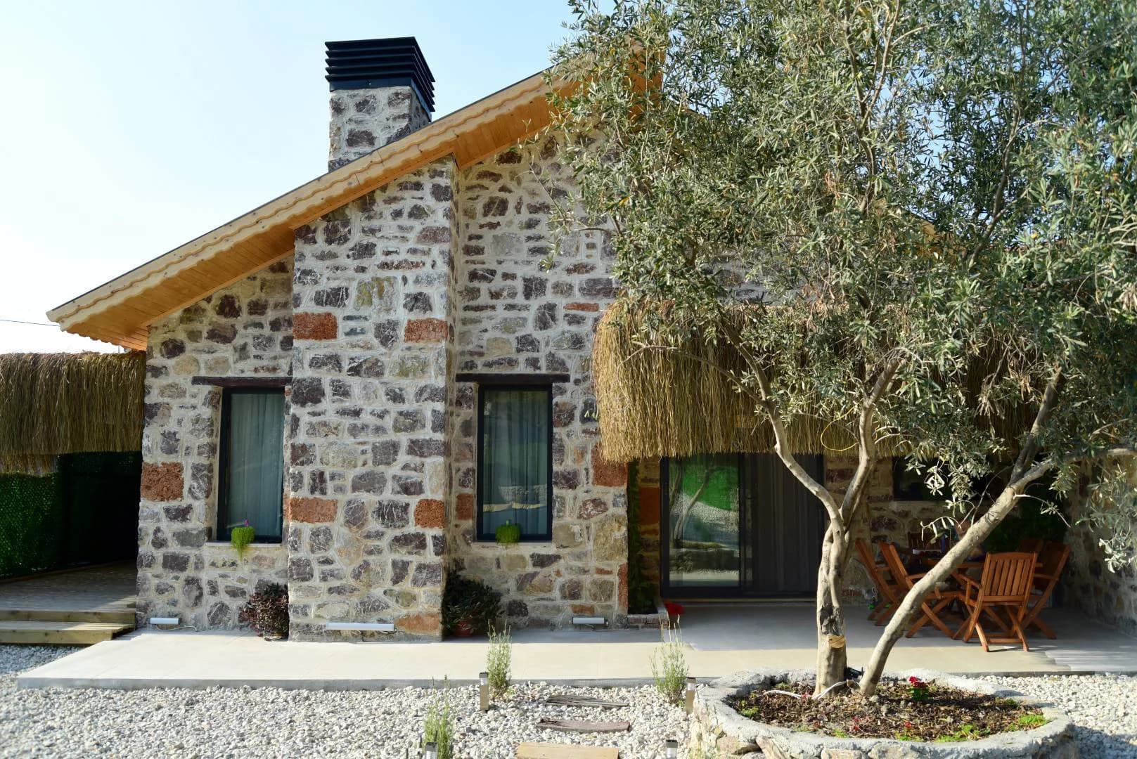 Marmaris Söğüt'te Deniz Manzaralı, Özel Havuzlu, Kiralık Lüks Villa görsel 2