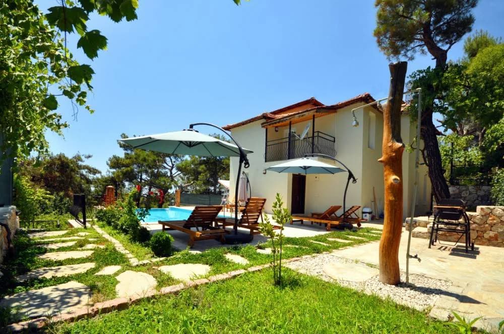 Kaş İslamlar'da Yeşillikler İçerisinde, Özel Havuzlu, 8 Kişilik Villa görsel 2