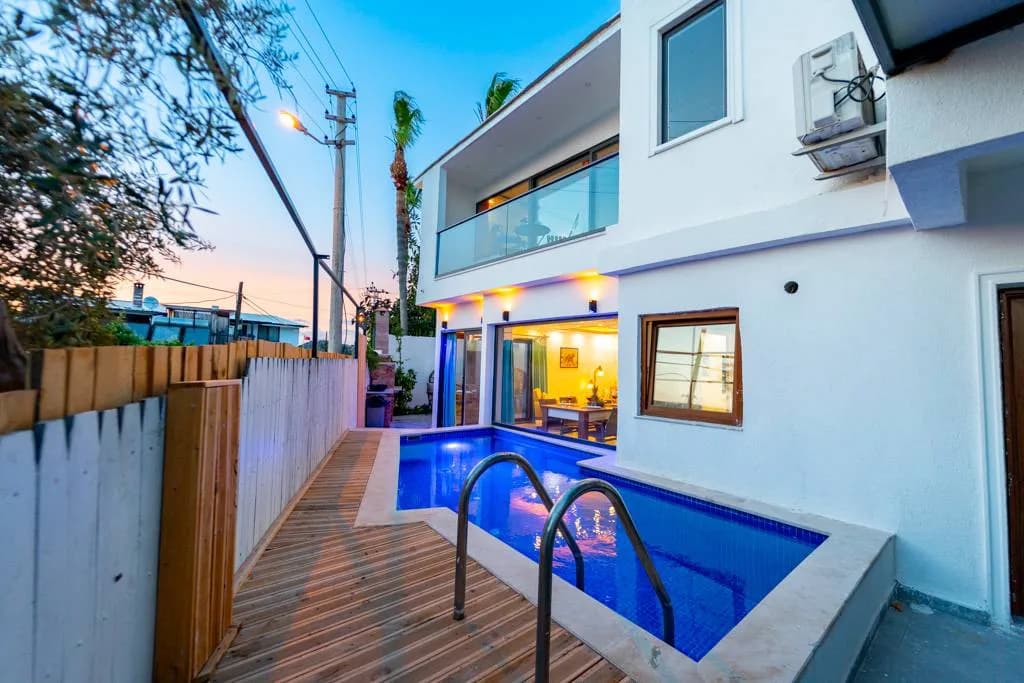 Kaş Gelemiş'te Enfes Doğada, Özel Havuzlu, Olanaklı Villa görsel 1