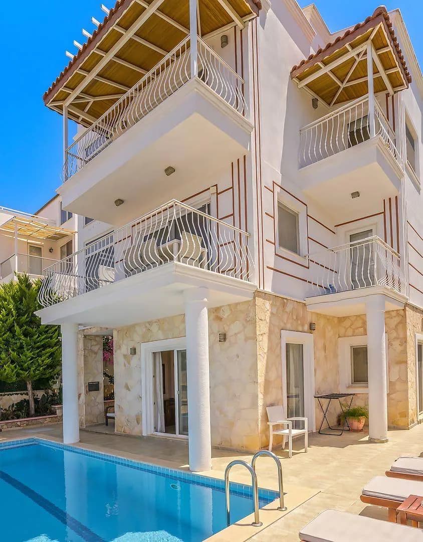 Kalkan Kışla'da Denize Yakın, Özel Havuzlu, Konforlu Villa görsel 1