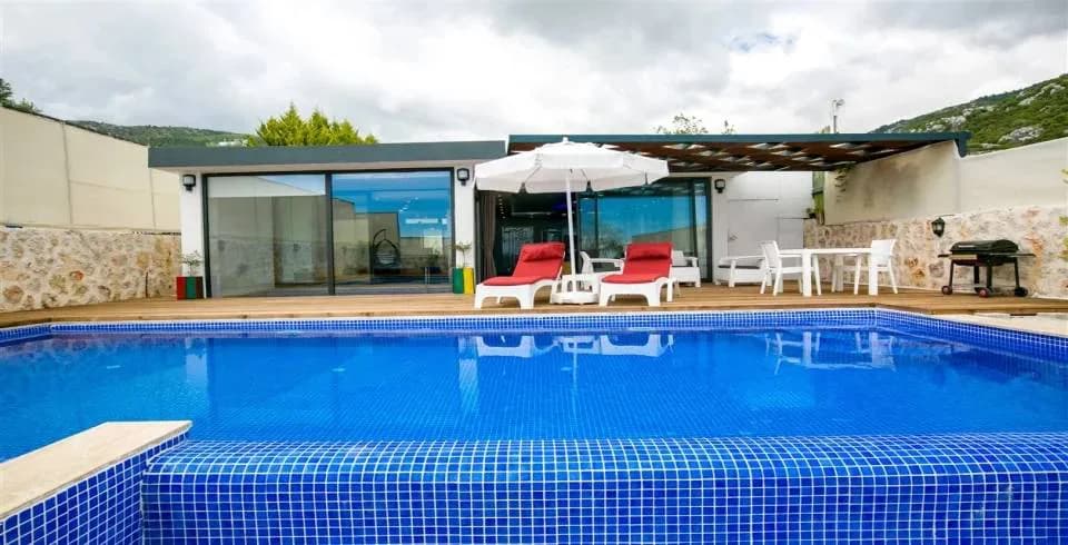 Kaş İslamlar'da Yeşilliklerle Dolu Doğada, Özel Havuzlu, Kiralık Villa görsel 2