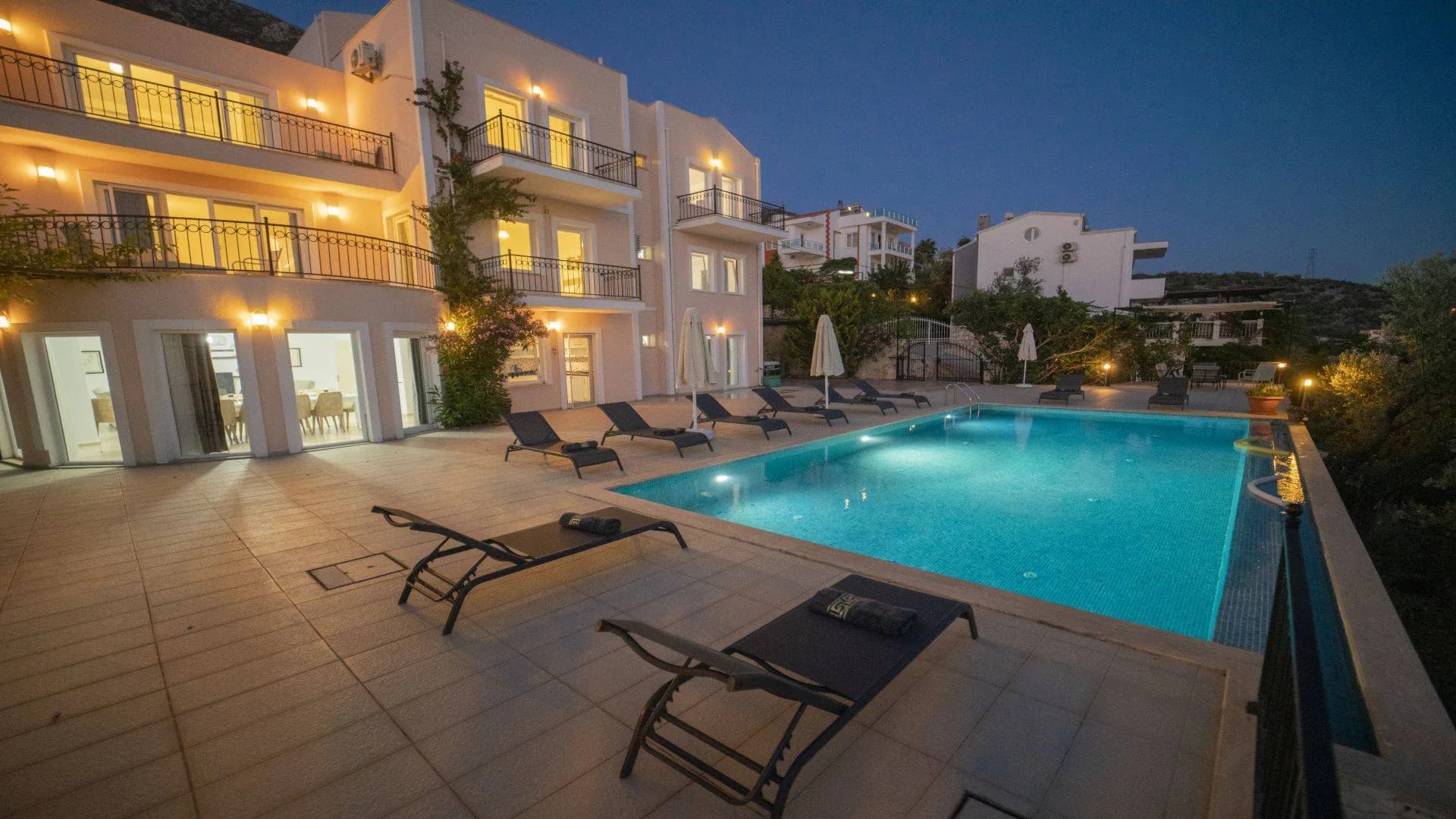 Kaş Kalkan'da Kalabalık Ailelere Uygun, Özel Havuzlu, Lüks Villa görsel 1
