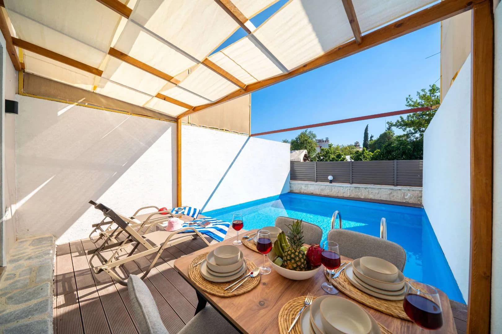 Kaş Kasaba'da Göz Alıcı Doğada, Özel Havuzlu, Konforlu Villa görsel 2