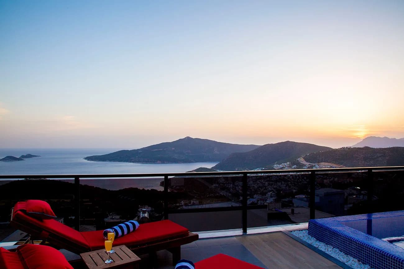 Kaş Bezirgan'da Balayı Çiftlerine Uygun, Özel Havuzlu, Modern Villa görsel 3
