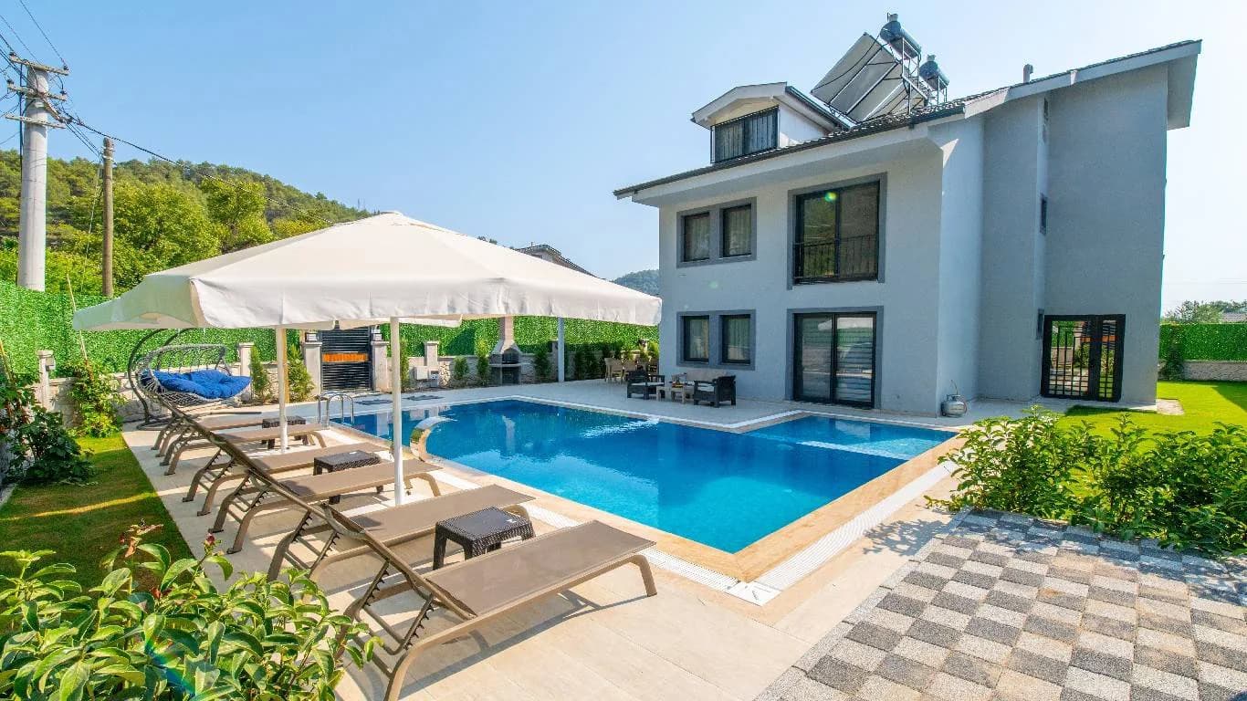 Fethiye İnlice'de Kalabalık Ailelere Uygun, Özel Havuzlu, 6+1 Villa görsel 1