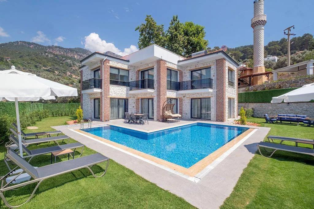 Fethiye Faralya'da Kalabalık Ailelere Uygun, Özel Havuzlu, Ferah Villa görsel 3