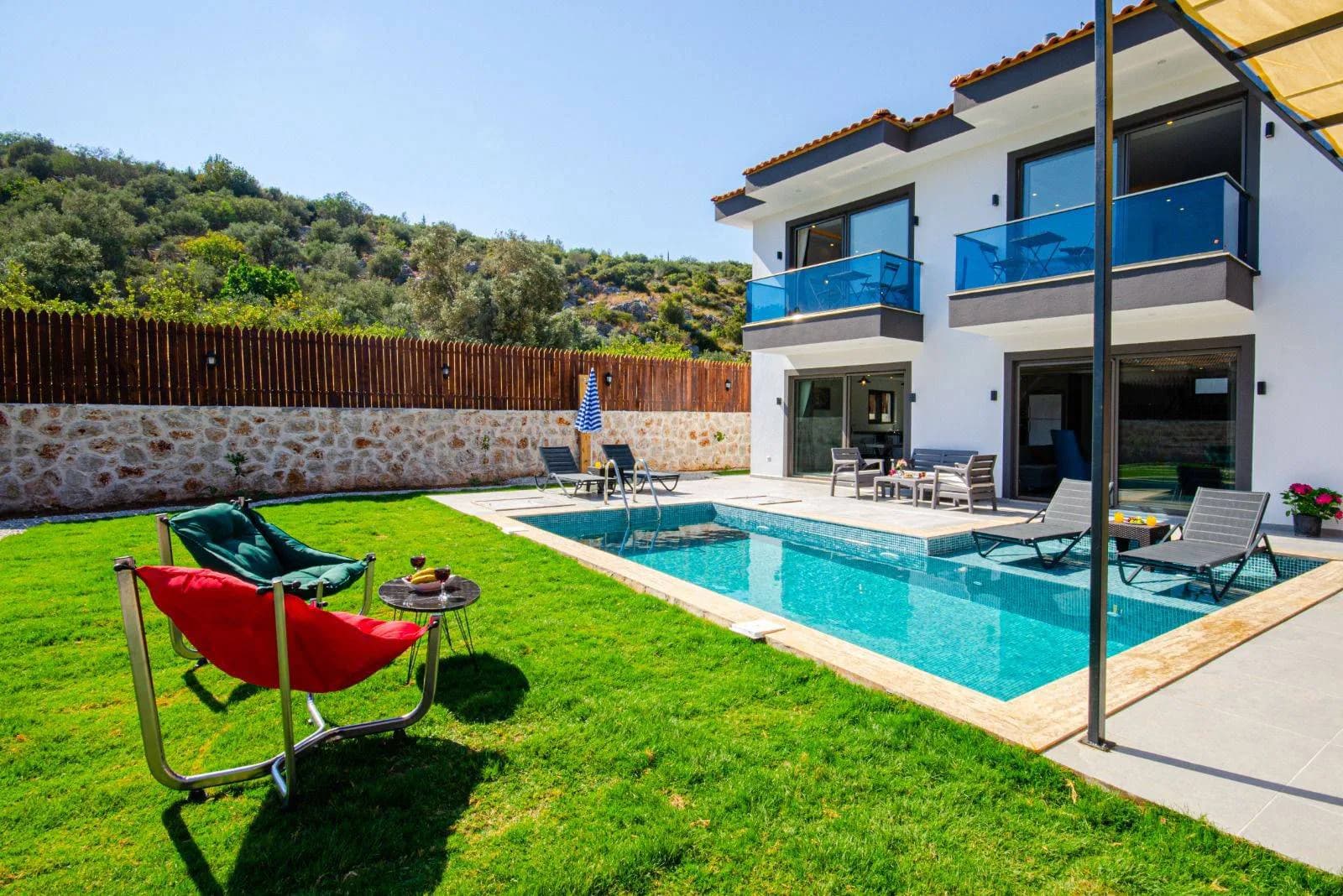Kaş Gelemiş'te Yeşillikler İçerisinde, Özel Havuzlu, Lüks Villa görsel 2