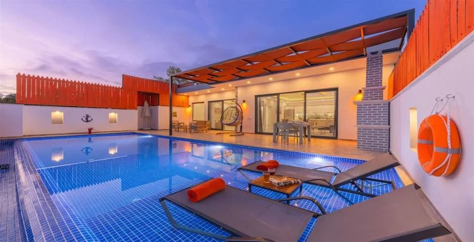 Kaş İslamlar'da Çiftlere Uygun, Özel Havuzlu, Estetik Villa görsel 1