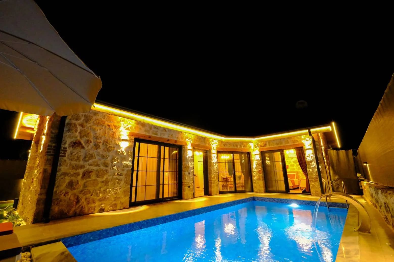 Fethiye Karaçulha'da Sakin Konumda, Özel Havuzlu, Otantik Villa görsel 1