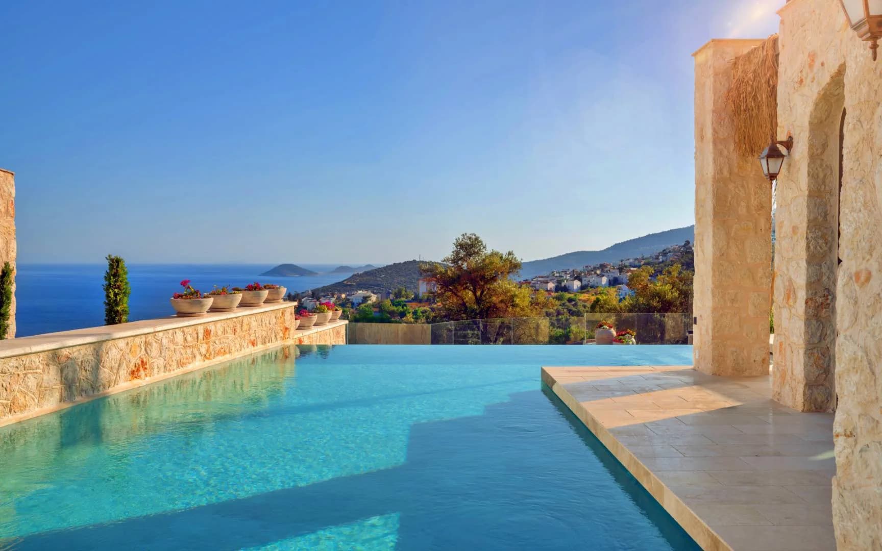 Kaş Kalkan'da Göz Alıcı Deniz Manzaralı, Özel Havuzlu, Ferah Villa görsel 1