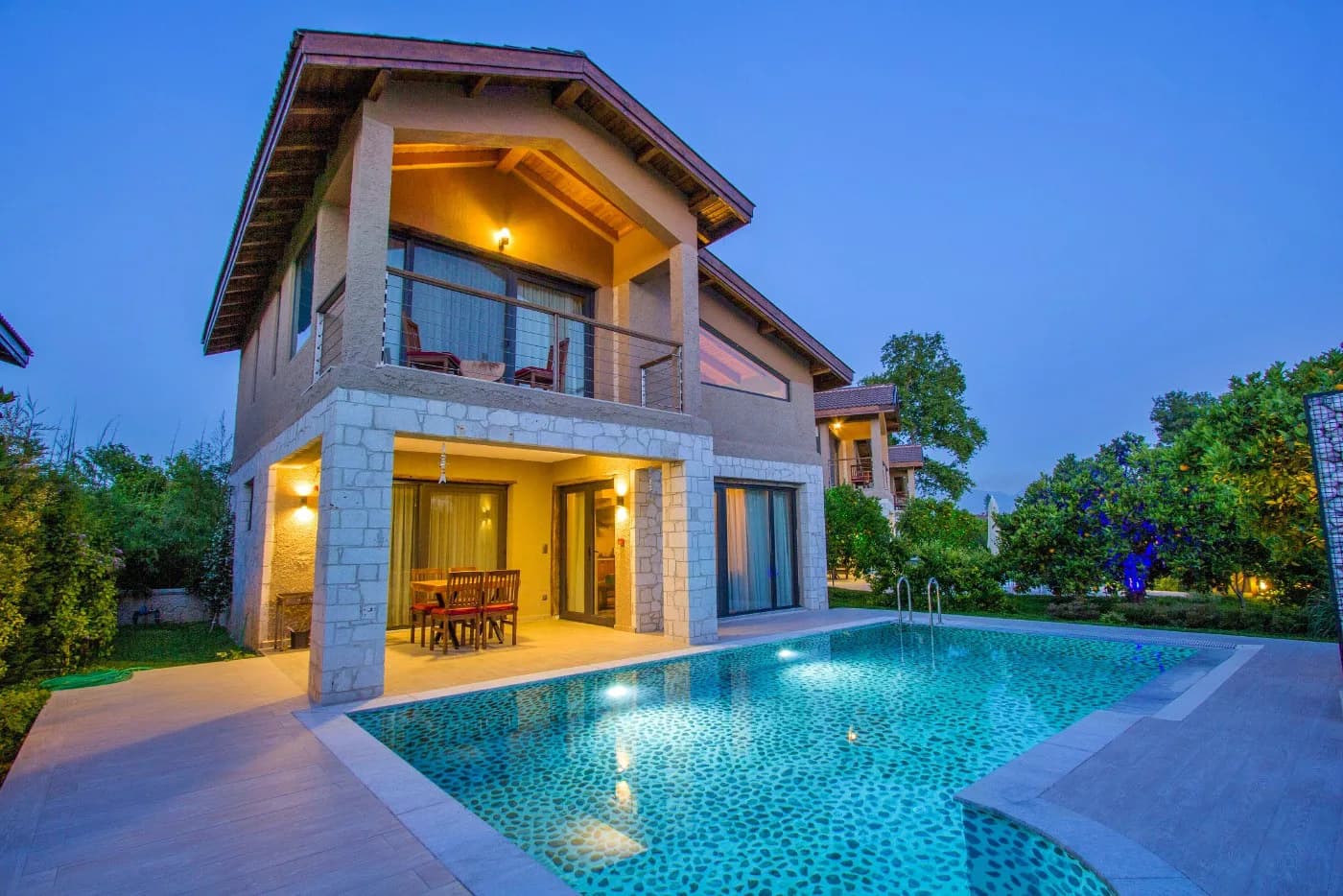 Fethiye Yanıklar'da Yemyeşil Bahçeli, Özel Havuzlu, Jakuzili Villa görsel 1