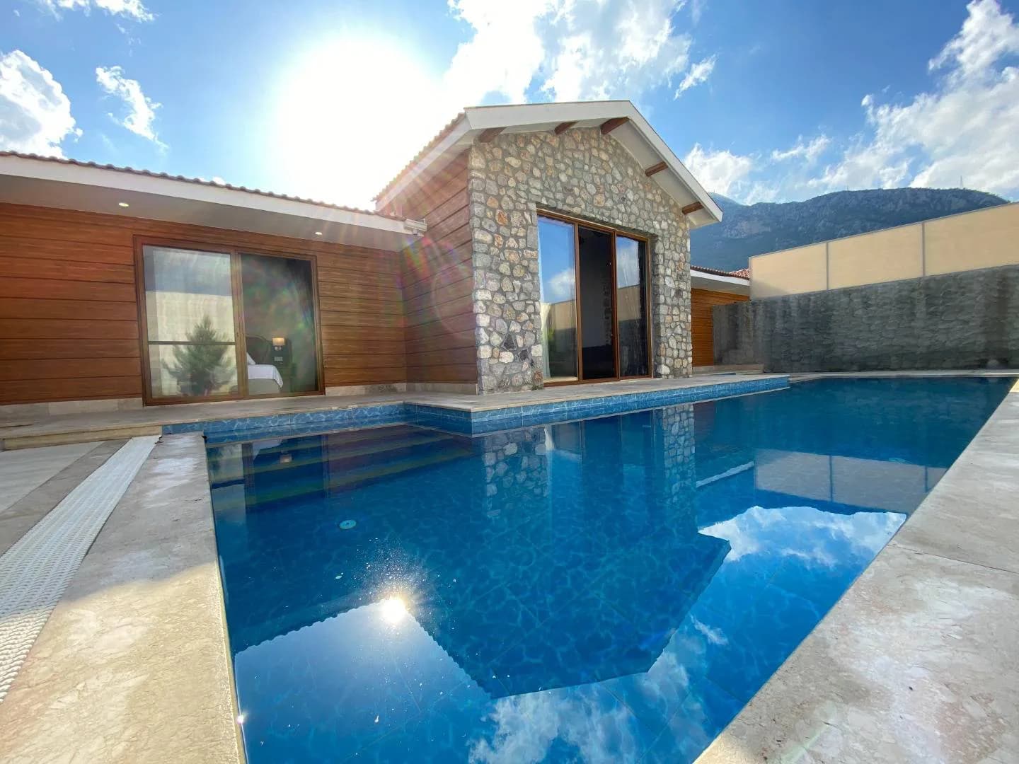 Fethiye Ölüdeniz'de Huzur Veren Doğada, Özel Havuzlu, Korunaklı Villa görsel 1