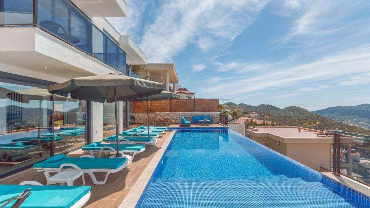 Kaş Kalkan'da Deniz Manzaralı, Sonsuzluk Havuzlu, 4+1 Kiralık Villa görsel 2