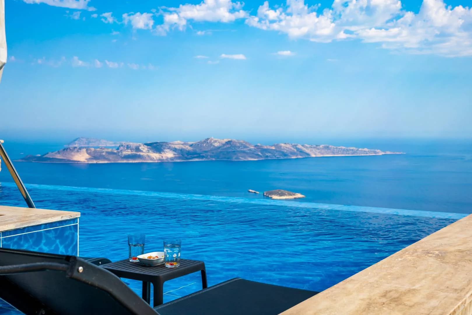 Kaş Gökçeören'de Enfes Deniz Manzaralı, Özel Havuzlu, Kiralık Villa görsel 1