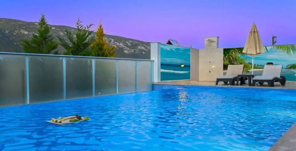 Kaş Sarıbelen'de Sakin Doğada, Özel Havuzlu, 6 Kişilik Villa görsel 3