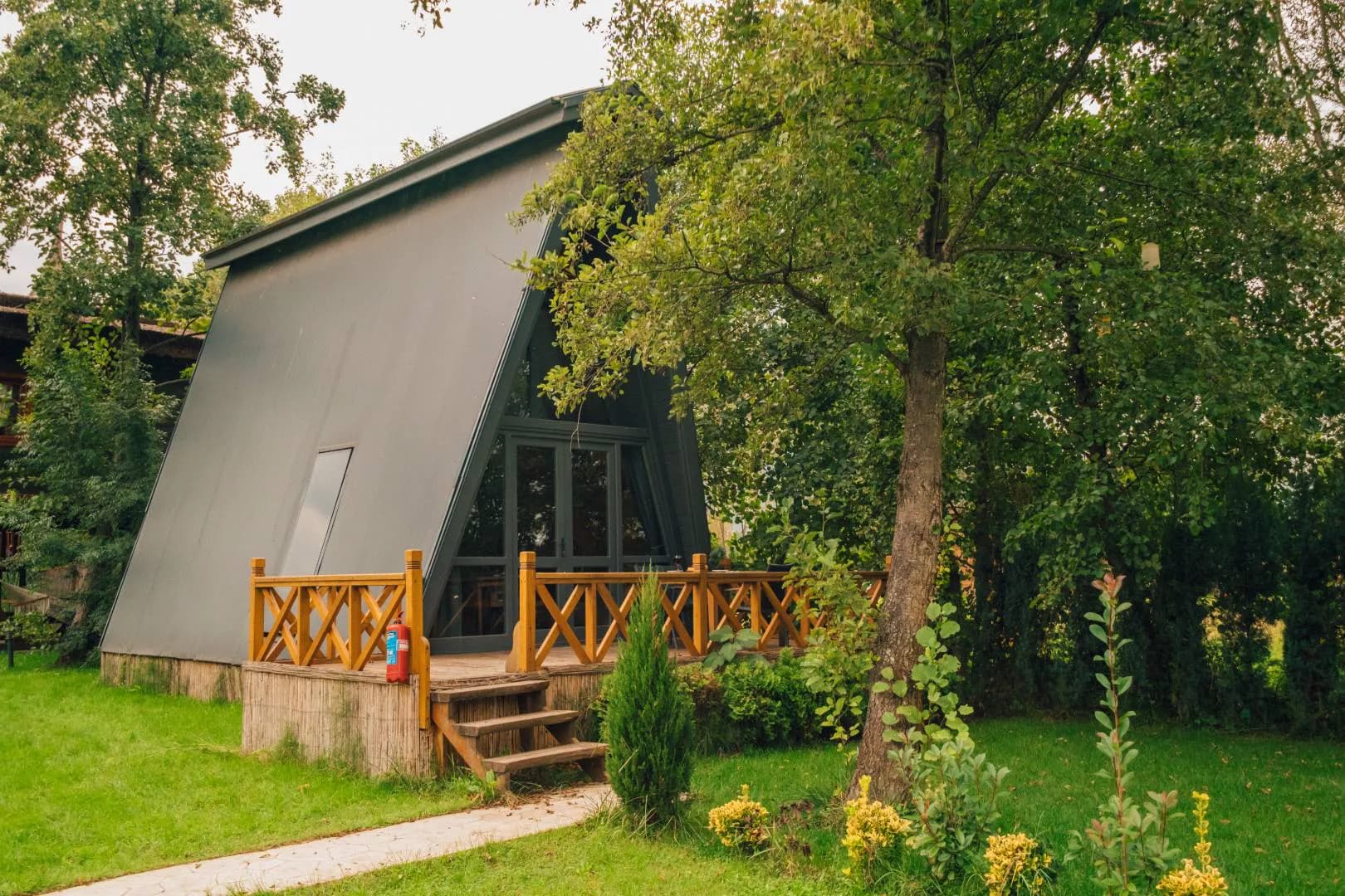 Sapanca Yanık'ta Yeşillikler İçerisinde, Kahvaltı Dahil, Kiralık Bungalov görsel 1