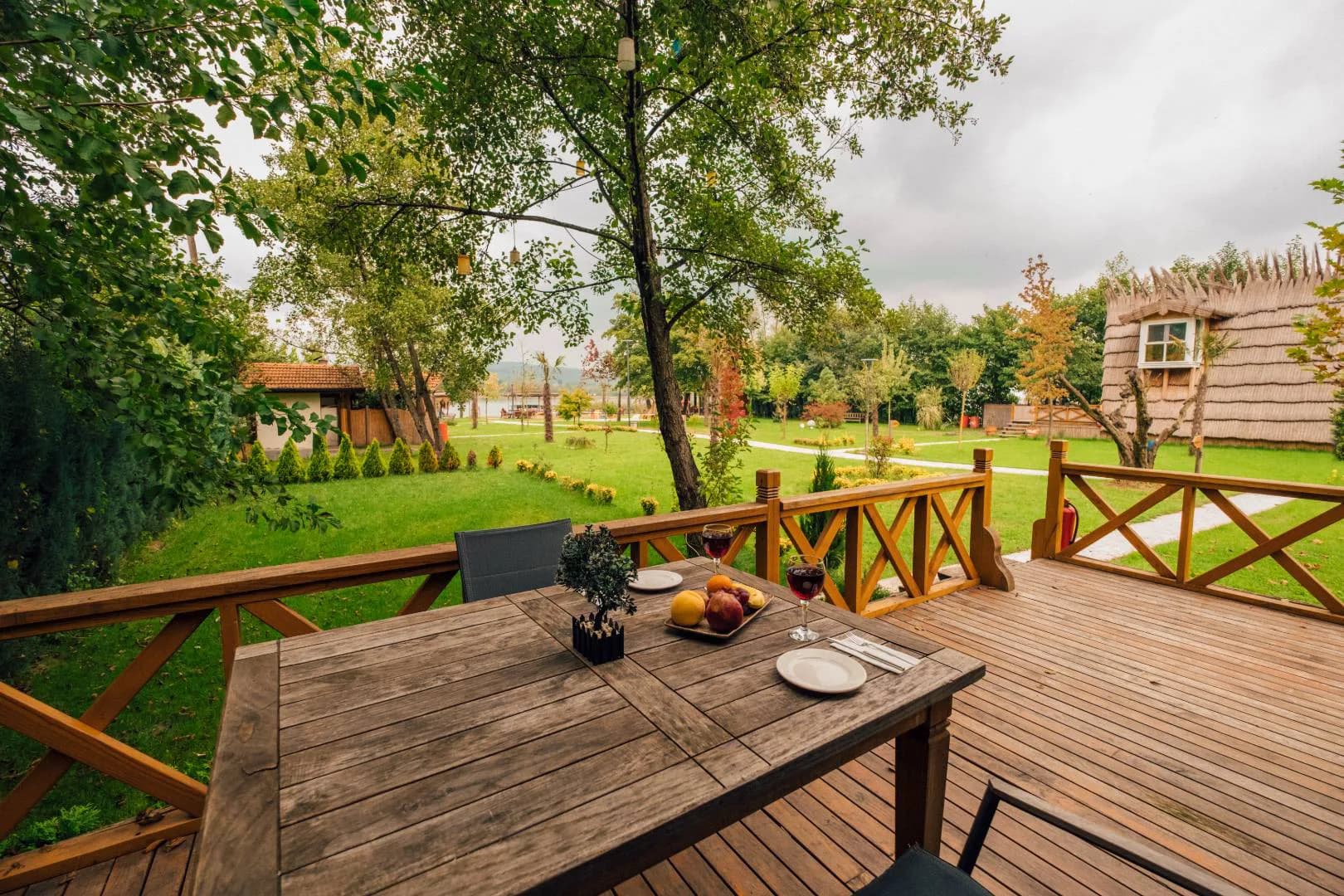 Sapanca Yanık'ta Yeşillikler İçerisinde, Kahvaltı Dahil, Kiralık Bungalov görsel 3