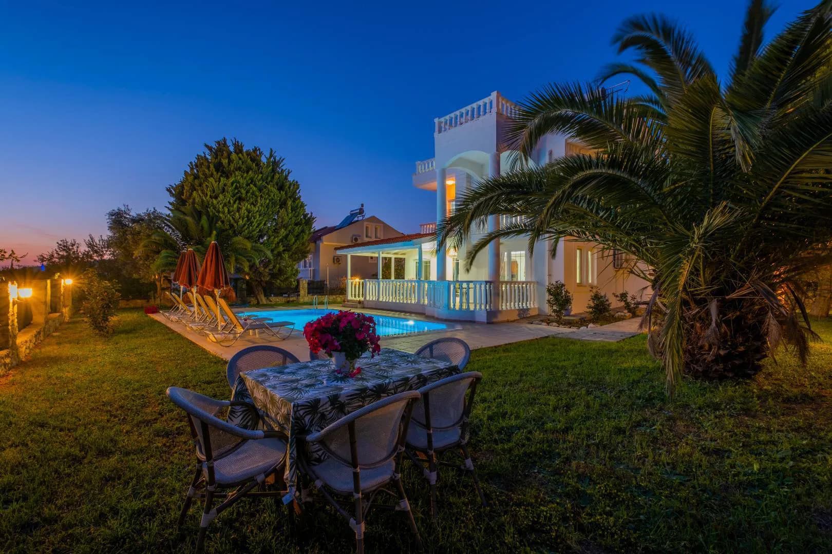 Fethiye Ovacık'ta Panoramik Orman Manzaralı, Özel Havuzlu, Lüks Villa görsel 2