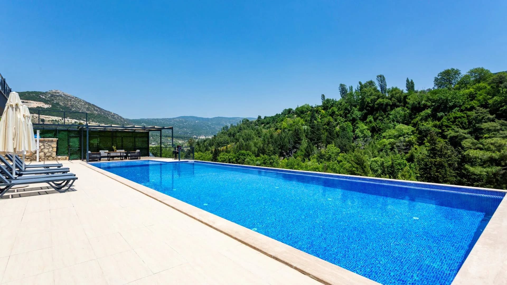 Kaş Sarıbelen'de Orman Manzaralı, Özel Havuzlu, 6 Kişilik Villa görsel 2