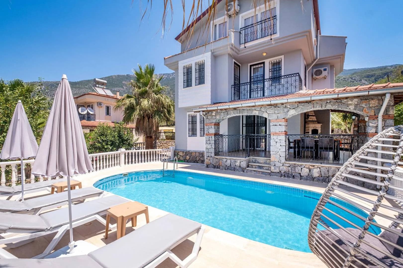 Fethiye Ölüdeniz’de Doğanın Tam Ortasında, Özel Havuzlu, Lüks Villa görsel 1