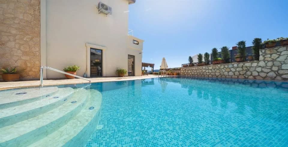 Kaş Kalkan'da Sonsuz Doğa Manzaralı, Özel Havuzlu, Estetik Villa görsel 2