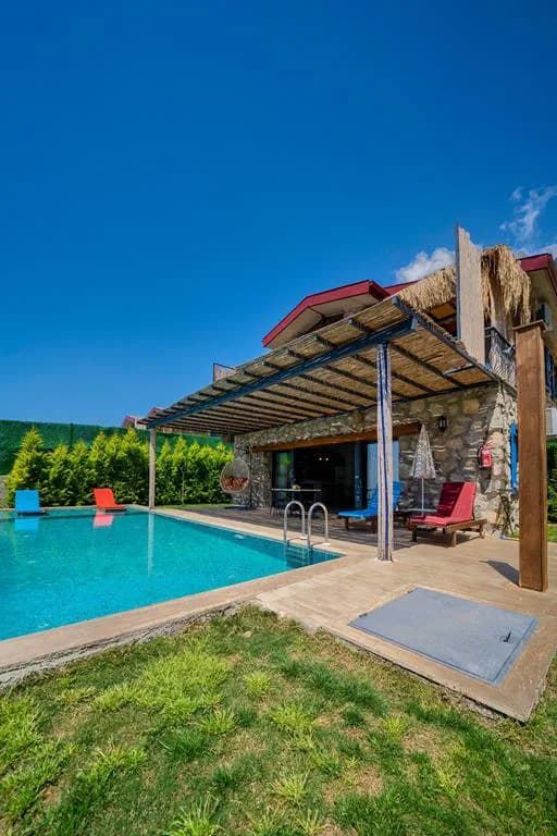 Fethiye Faralya'da Deniz ve Doğa Manzaralı, Özel Havuzlu, 2+1 Villa görsel 1