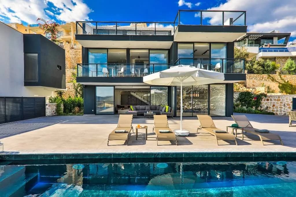 Kaş Kalkan'da Nefes Kesici Manzaralı, Özel Havuzlu, Modern Villa görsel 1