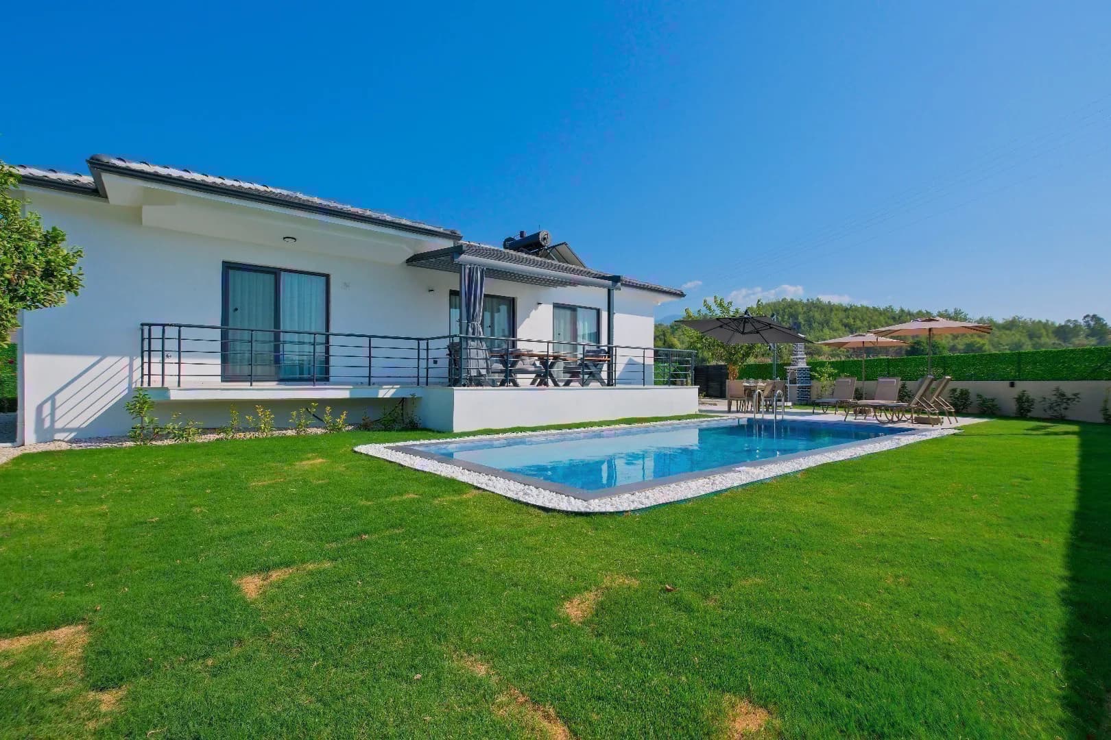 Fethiye'de Çalış Plajı'na Yakın Konumda, Özel Havuzlu, Kiralık Villa görsel 3