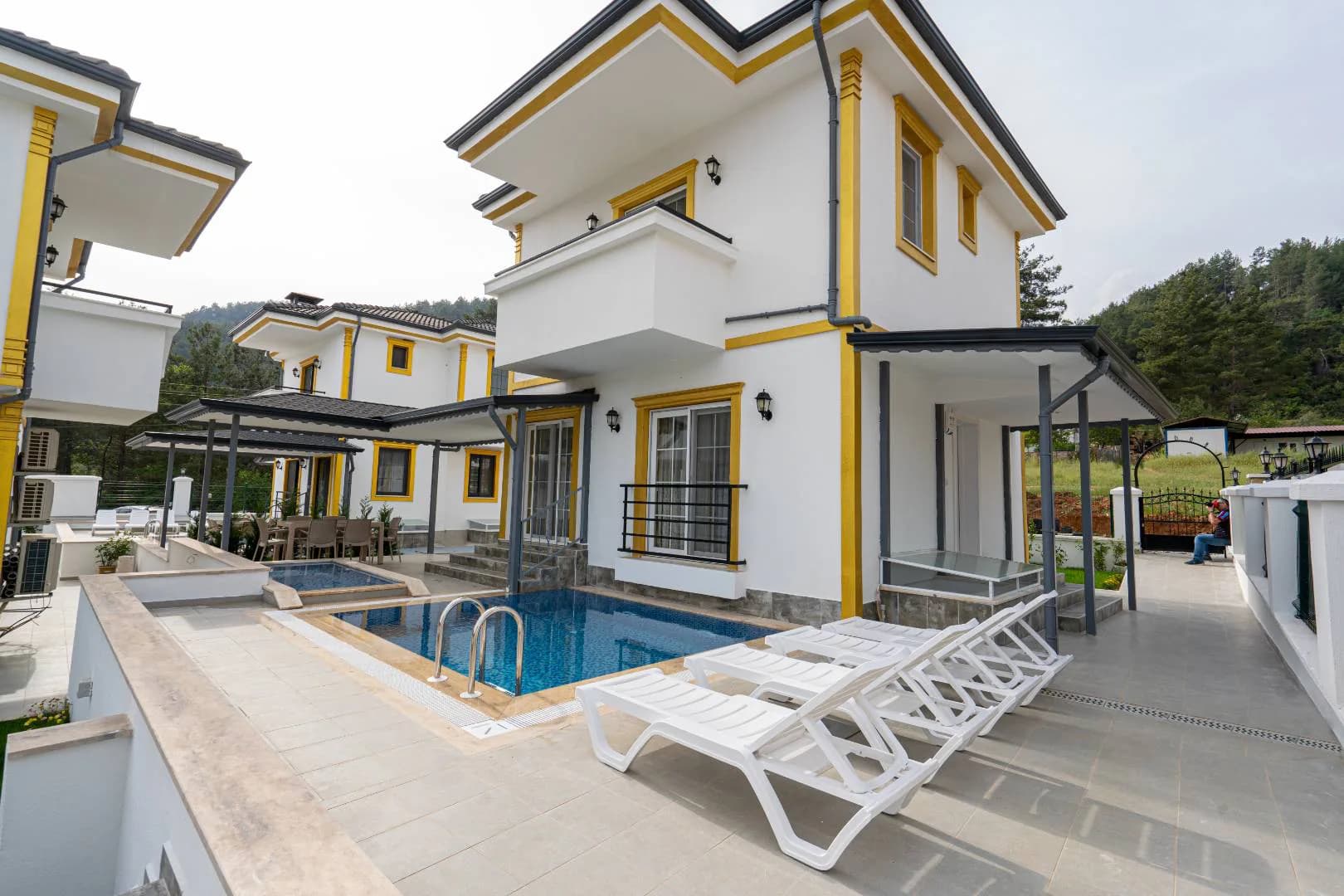 Marmaris Çetibeli'nde Sakin Konumda, Özel Havuzlu, 6 Kişilik Villa görsel 1