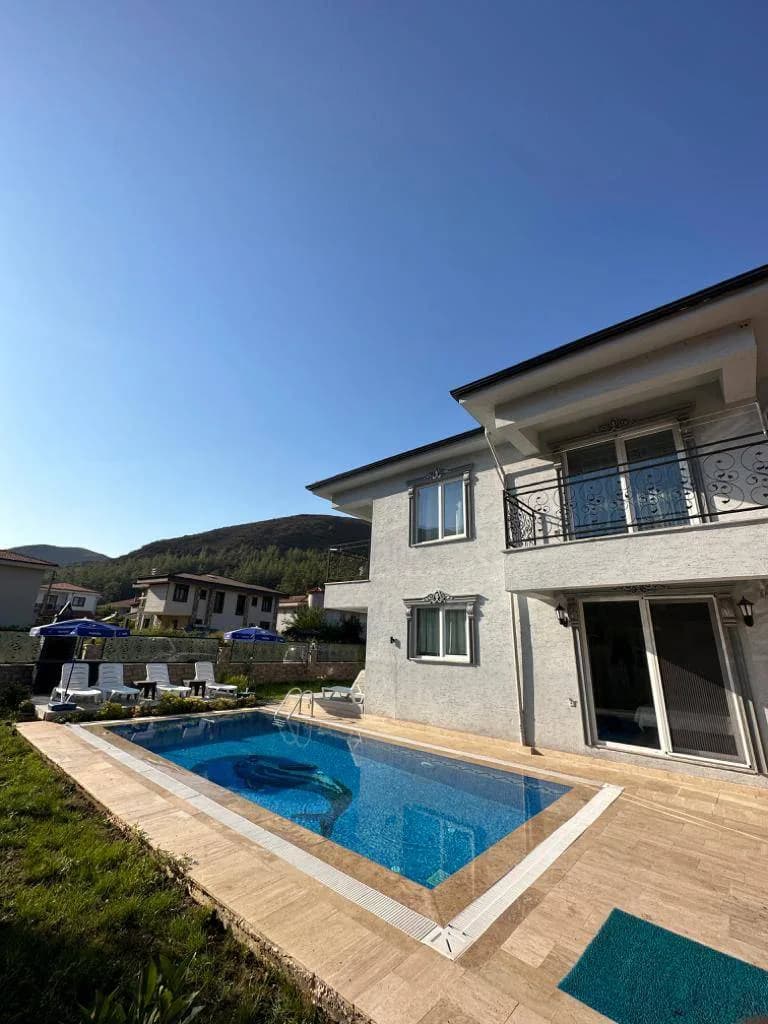 Marmaris Hisarönü'nde Merkezi Konumda, Özel Havuzlu, Kiralık Villa görsel 2
