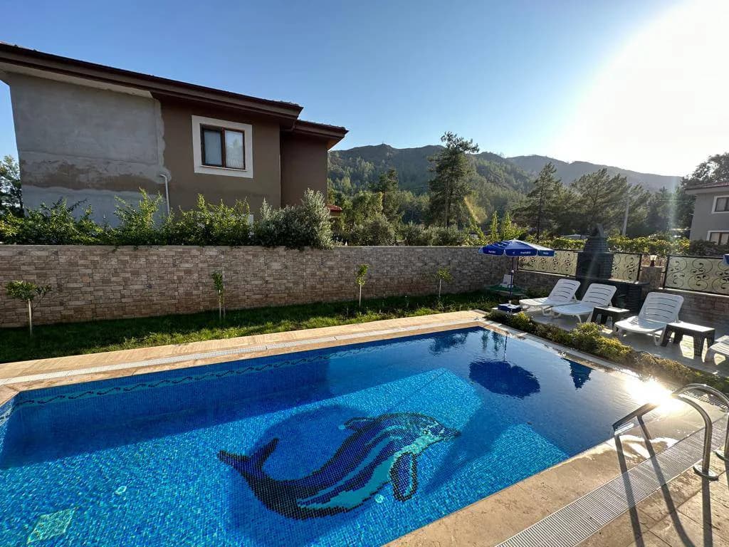 Marmaris Hisarönü'nde Merkezi Konumda, Özel Havuzlu, Kiralık Villa görsel 3