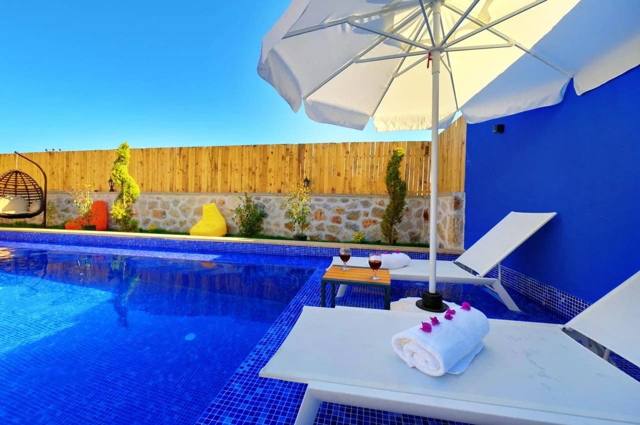 Kaş İslamlar'da Keyifli Doğa İçerisinde, Özel Havuzlu, Kiralık Villa görsel 3