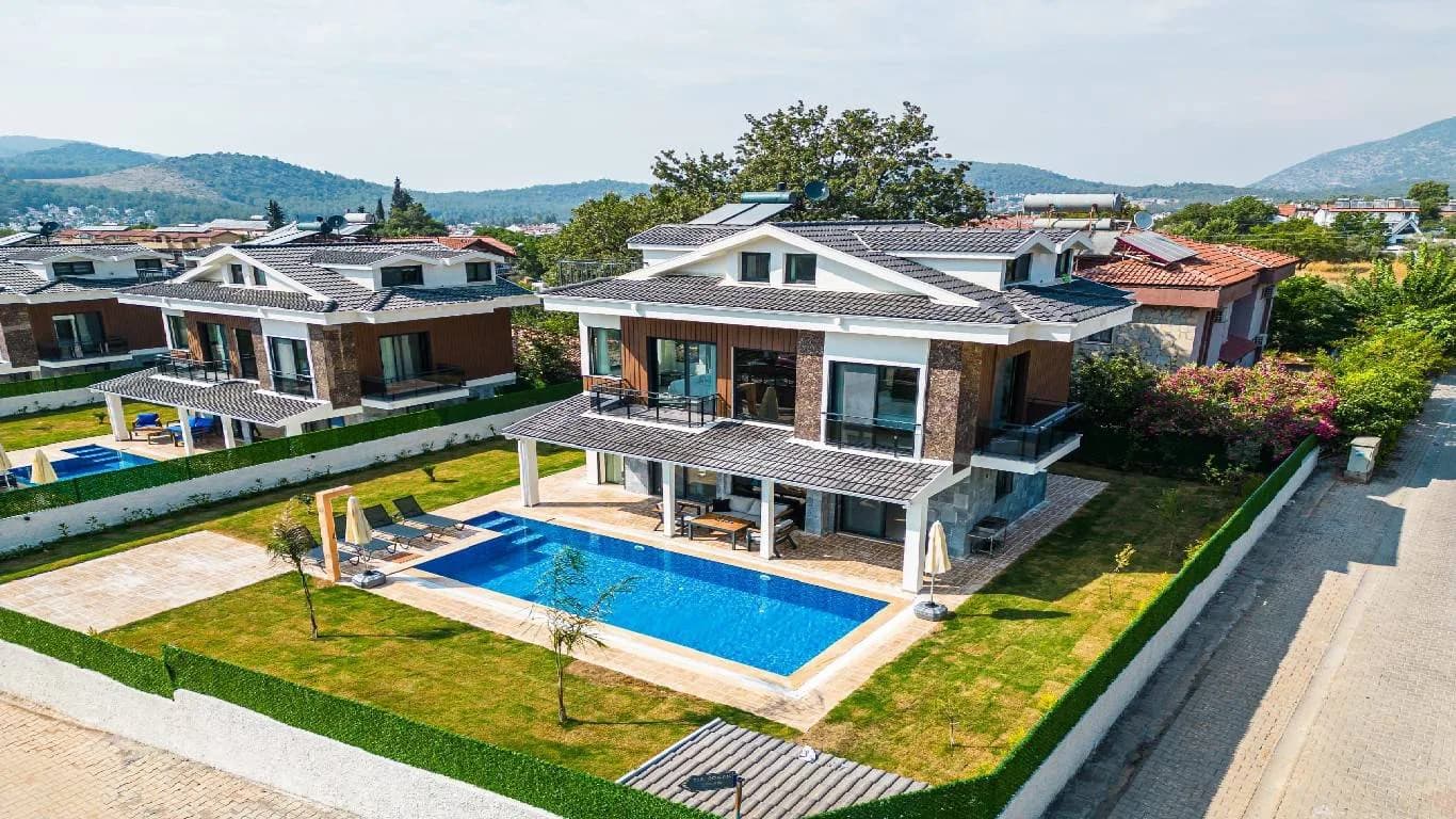 Fethiye Ölüdeniz'de Ferah Bahçeli, Özel Havuzlu, 8 Kişilik Villa görsel 2